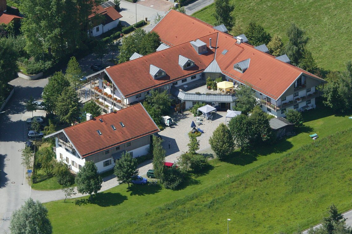 Luftbild Landhaus an der Au